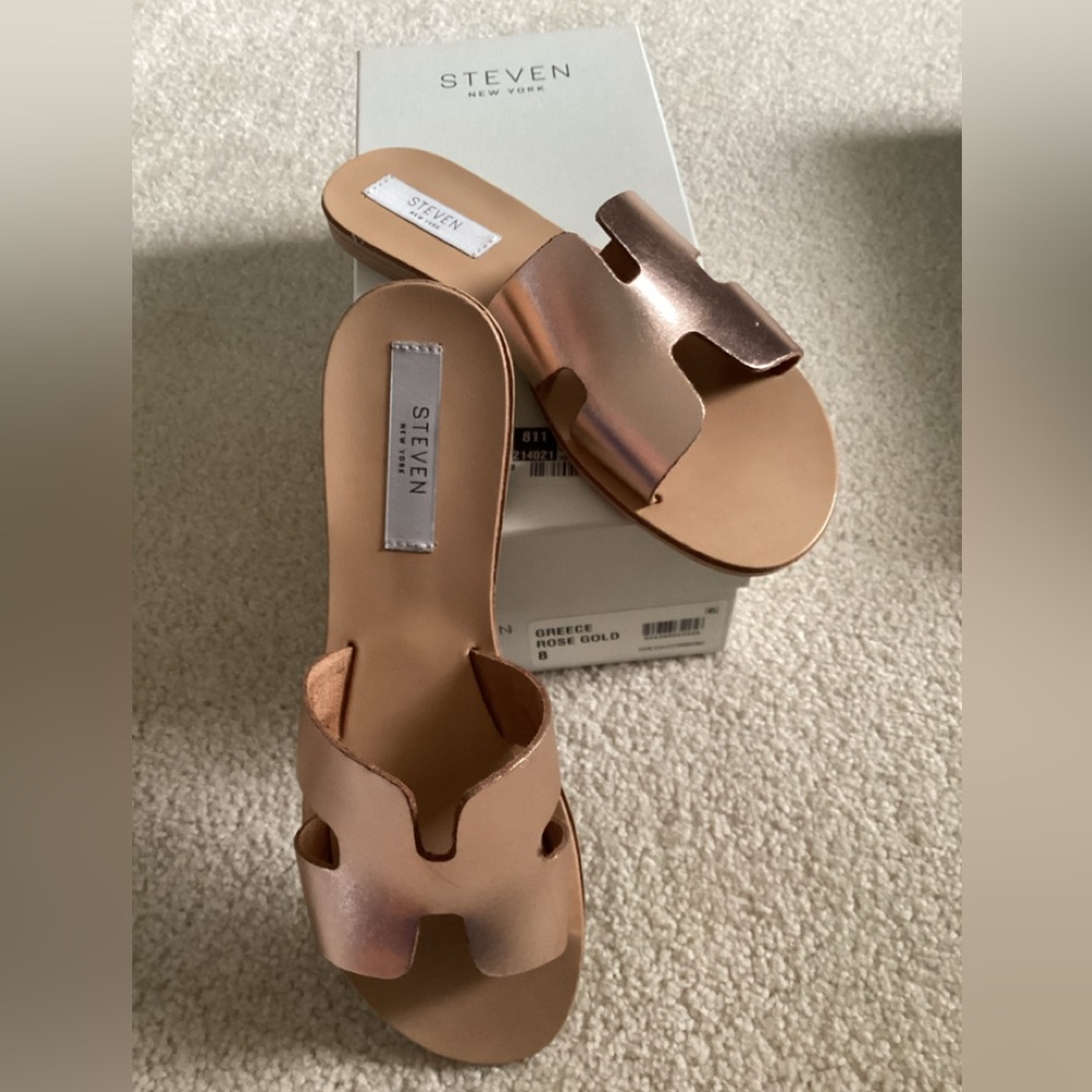 Steven By Steve Madden Metallic Rose gold Sandals (FINALPRICEDROP) - Picture 4 of 5